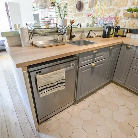 Charming Apartment In The Heart Of Paris ! Апартаменты *