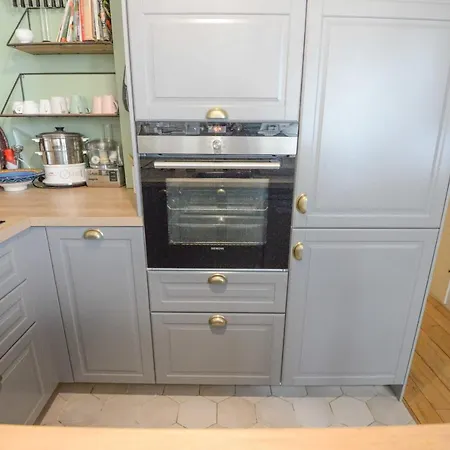 Апартаменты Charming Apartment In The Heart Of Paris ! *