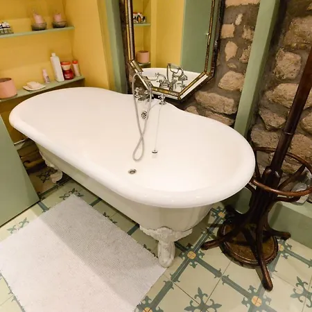 Charming Apartment In The Heart Of Paris ! Апартаменты